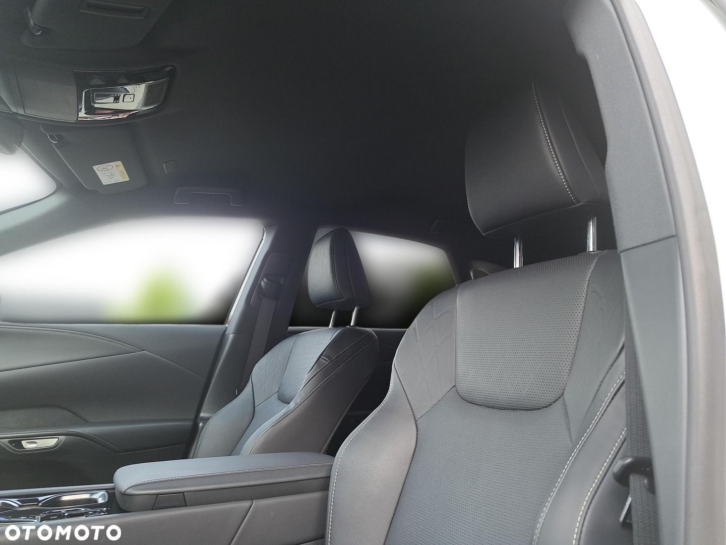 Lexus RX 350h F Sport Design - 14