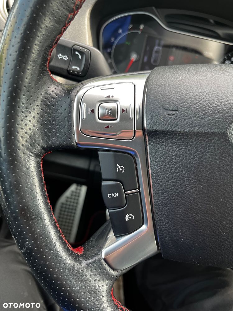 Ford S-Max 2.0 T Titanium - 21