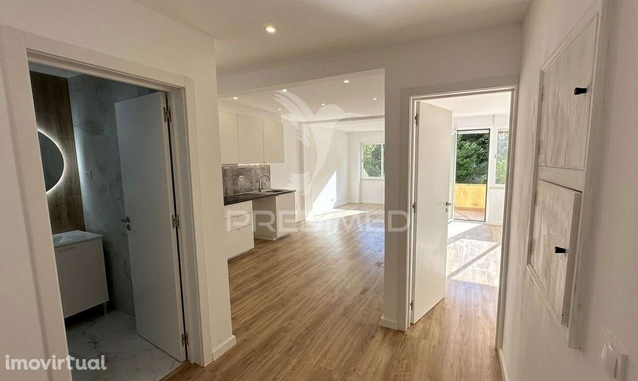 Apartamento T2 em Mercês - Grande imagem: 2/7