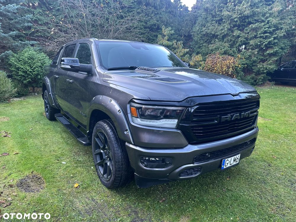 RAM 1500 5.7 Crew Cab Shortbed Laramie Black - 9