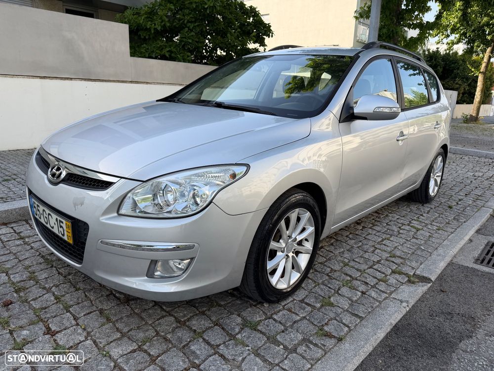 Hyundai i30 CW 1.6 CRDi Comfort - 1