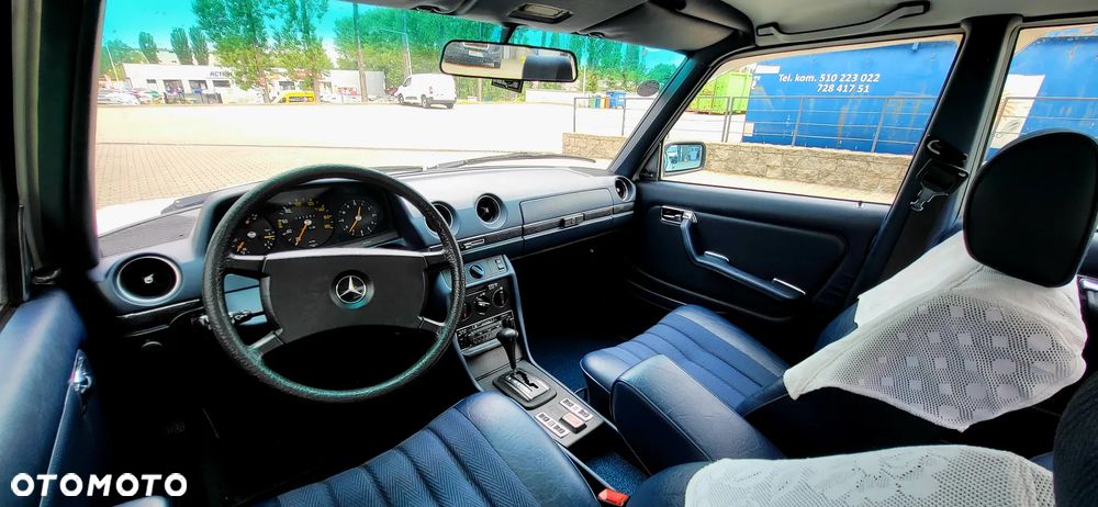 Mercedes-Benz W123 - 17