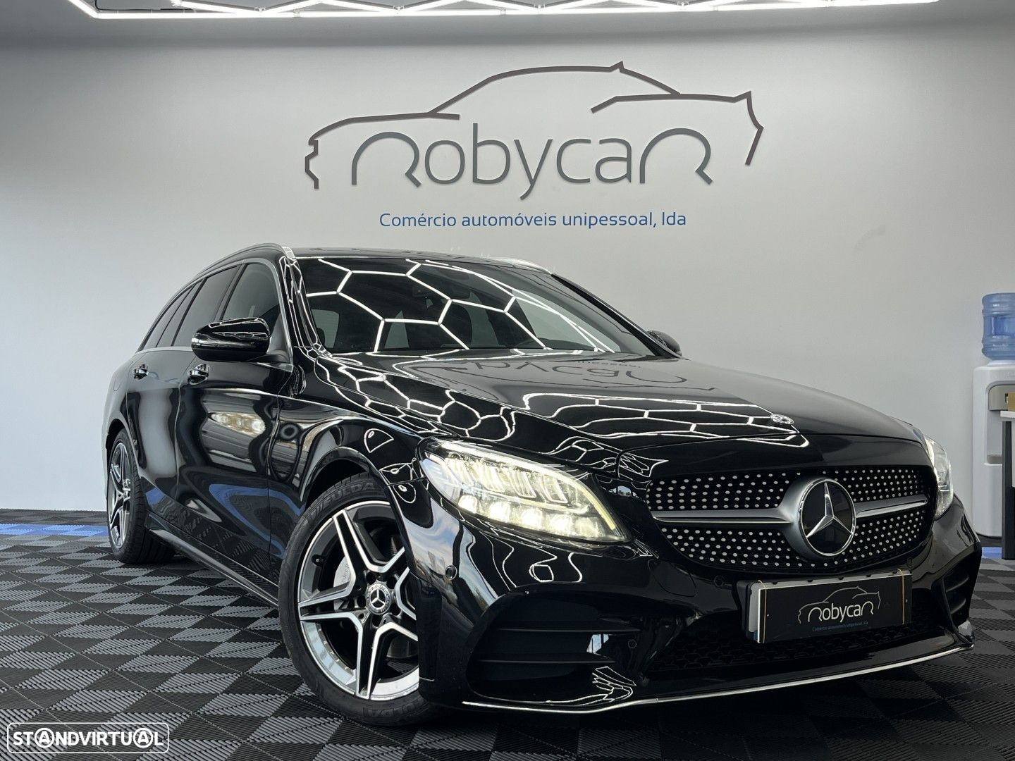 Mercedes-Benz C 200 - 3