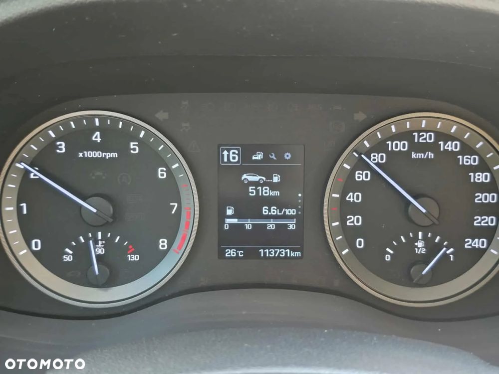 Hyundai Tucson - 8