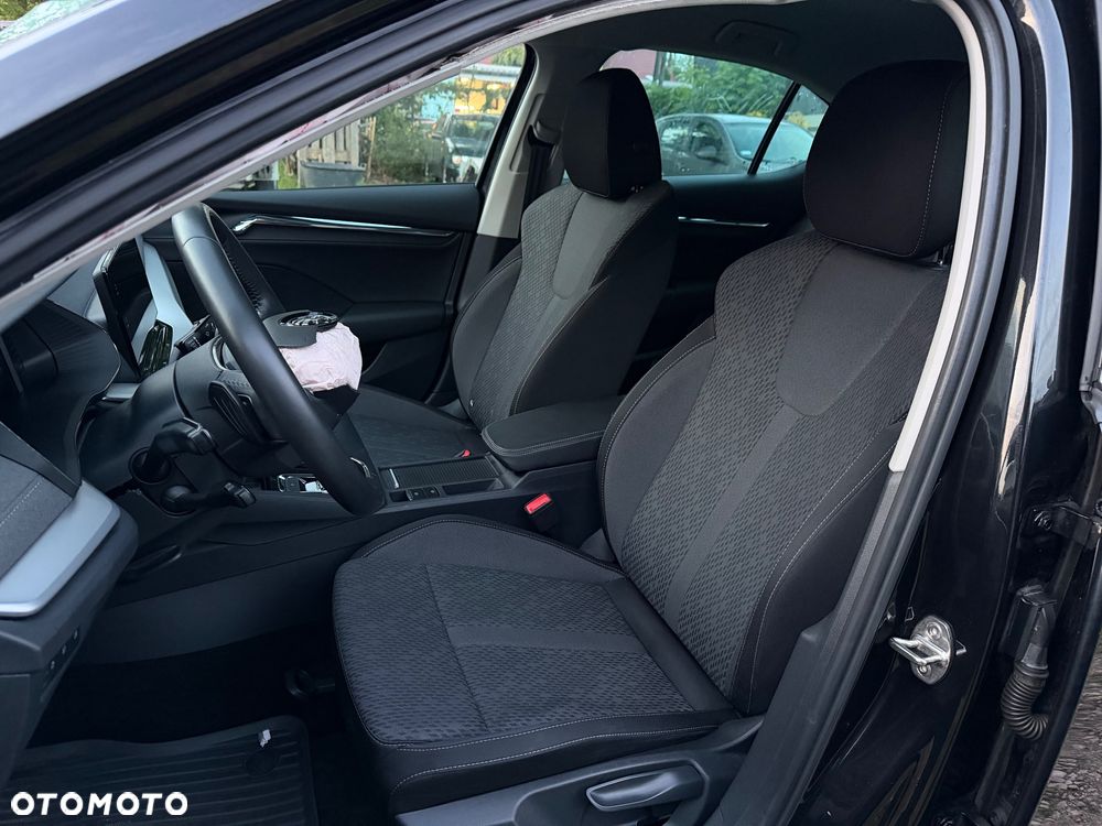 Skoda Octavia 2.0 TDI Business DSG - 12