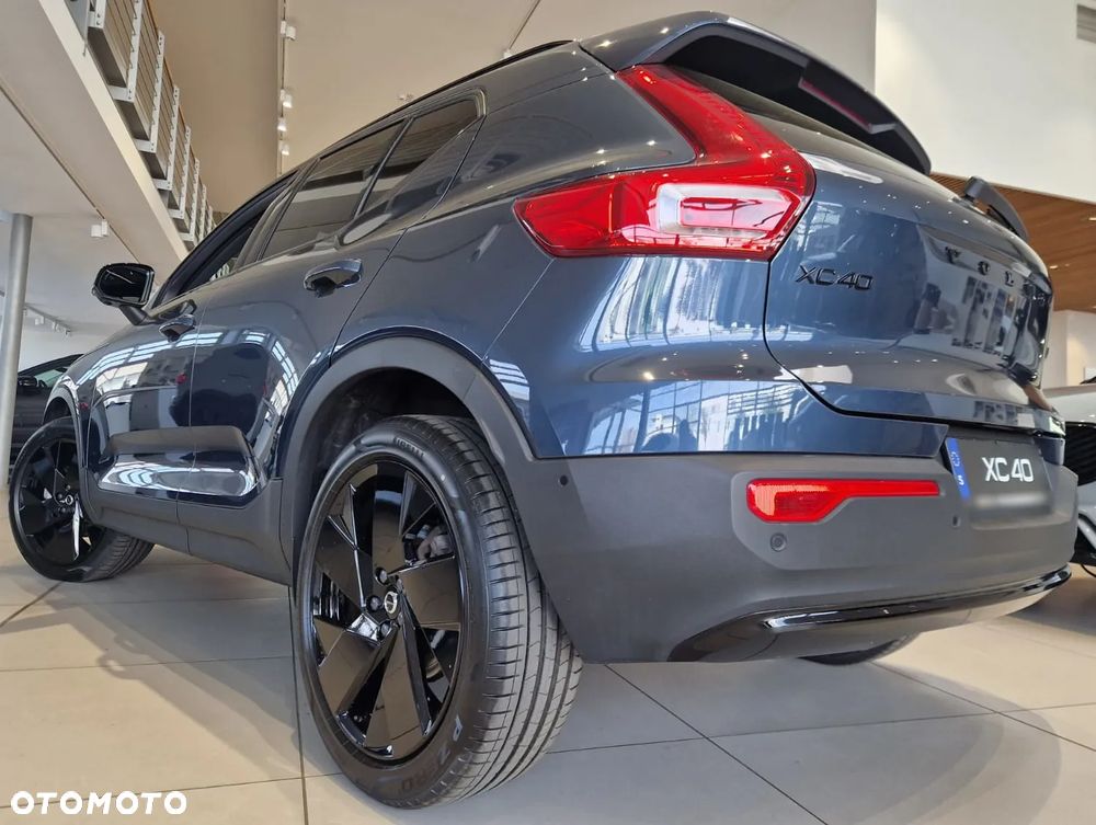 Volvo XC 40 - 3