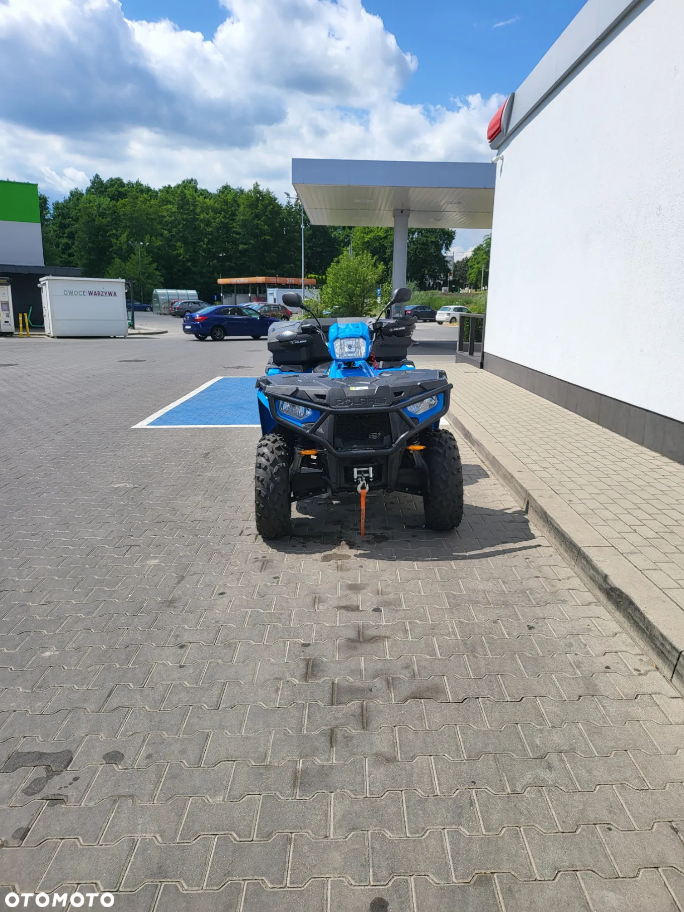 Polaris Sportsman - 12