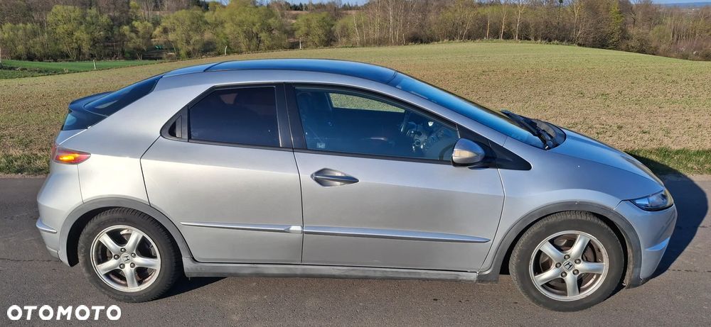 Honda Civic 1.8 Executive - 5
