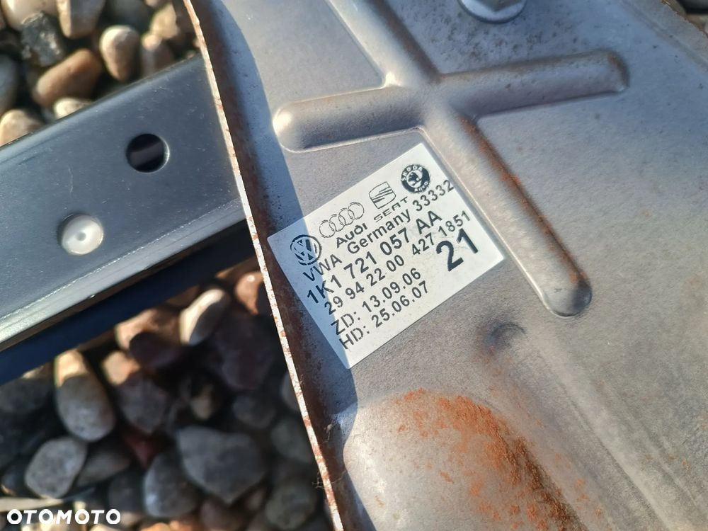 AUDI A3 8P LIFT 5D 03-12r PEDAŁ HAMULCA MOCOWANIE 1K1721057AA - 2