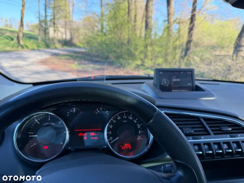 Peugeot 3008 2.0 HDi Premium - 25