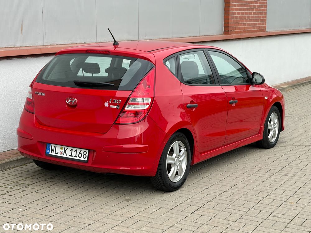Hyundai i30 1.4 Classic EU5 - 14