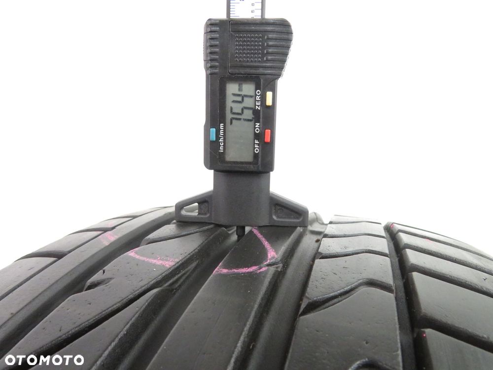 225/35R19 Bridgestone Potenza RE050A 88Y XL RFT - 3