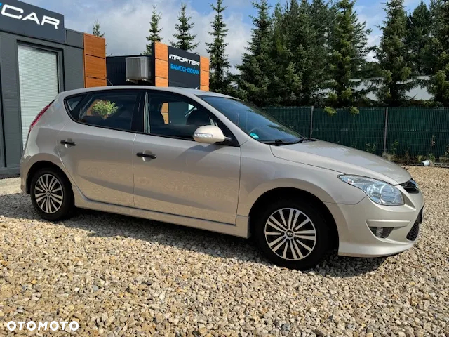Hyundai i30 - 12