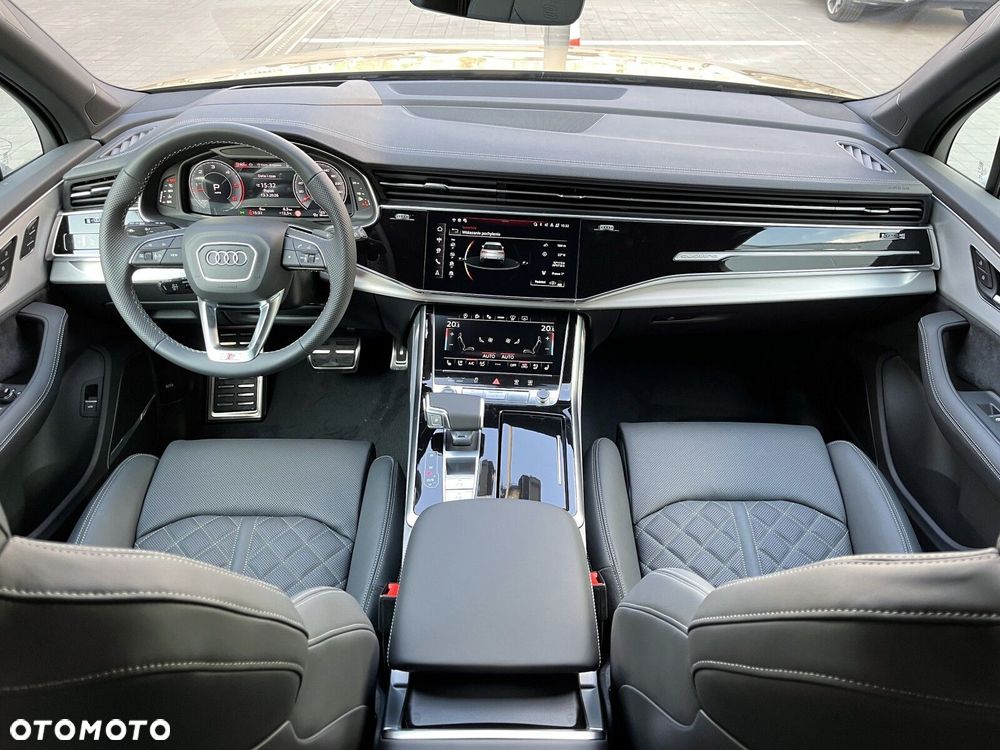 Audi Q7 - 5