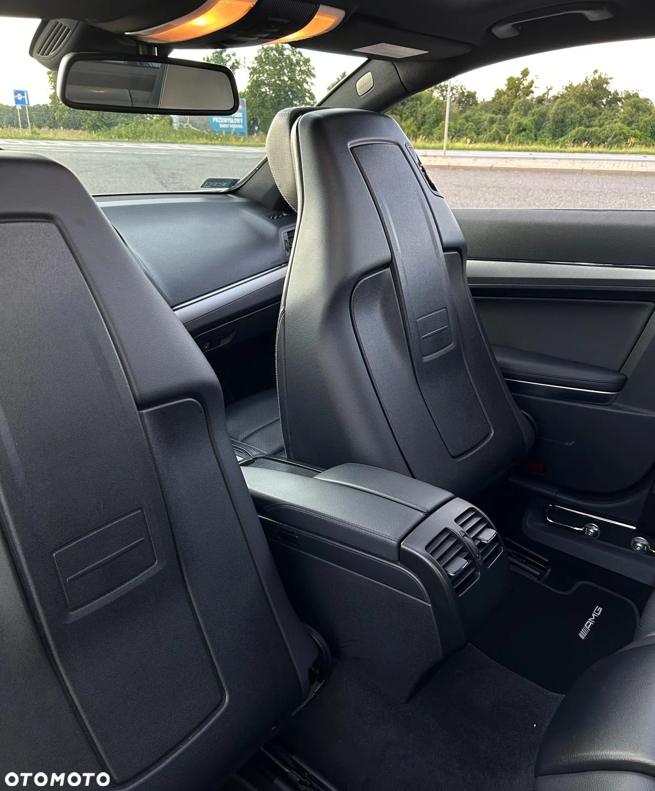Mercedes-Benz Klasa E 350 CDI BlueEff - 14