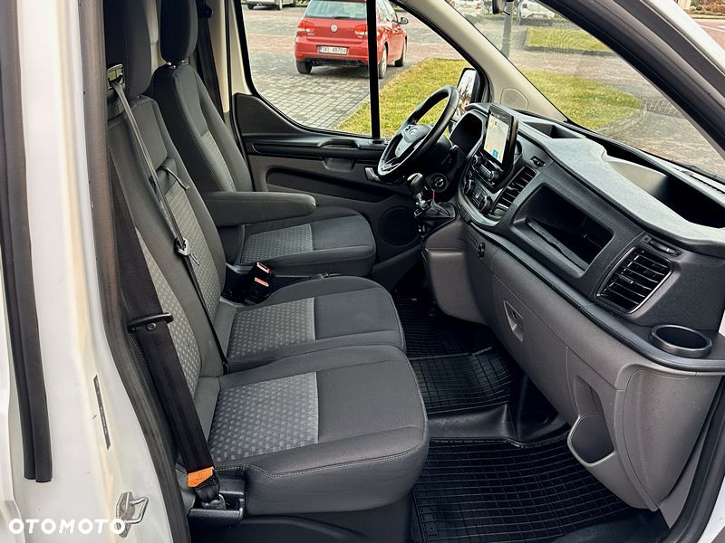 Ford Transit Custom - 15