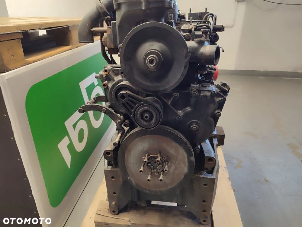 Sisu CTA-4V-66.402 - 11