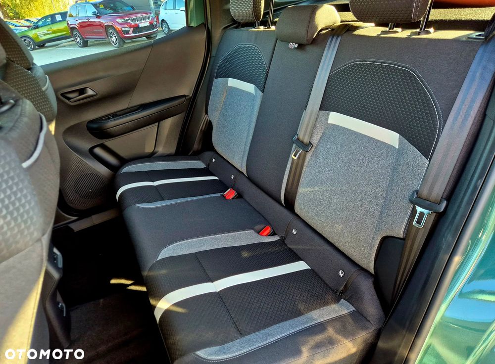 Opel Frontera - 19
