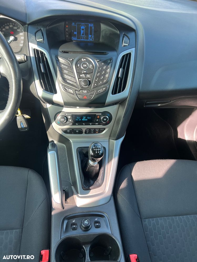 Ford Focus 1.0 EcoBoost Start-Stopp-System SYNC Edition - 6
