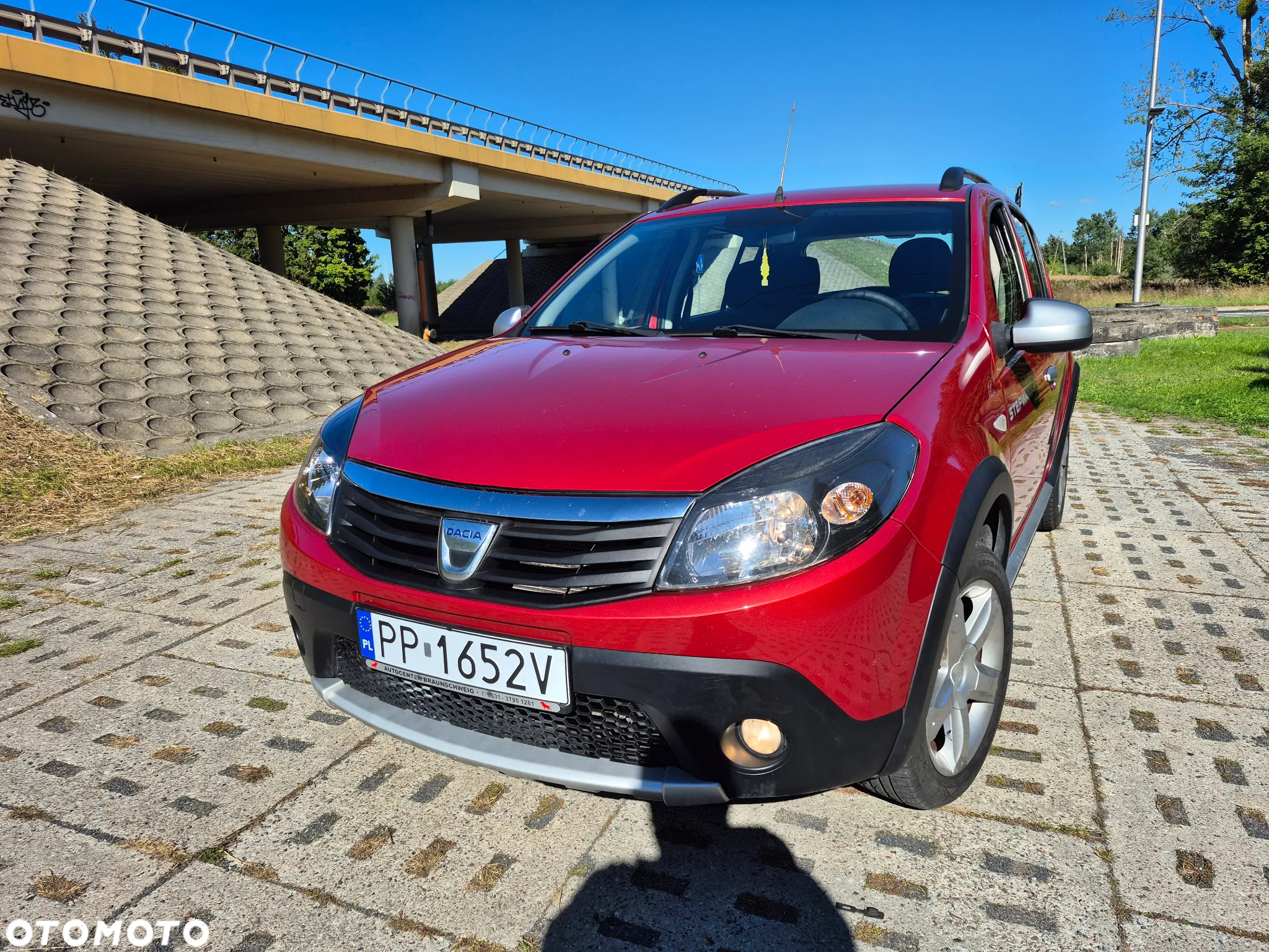 Dacia Sandero 1.6 MPI Stepway - 5