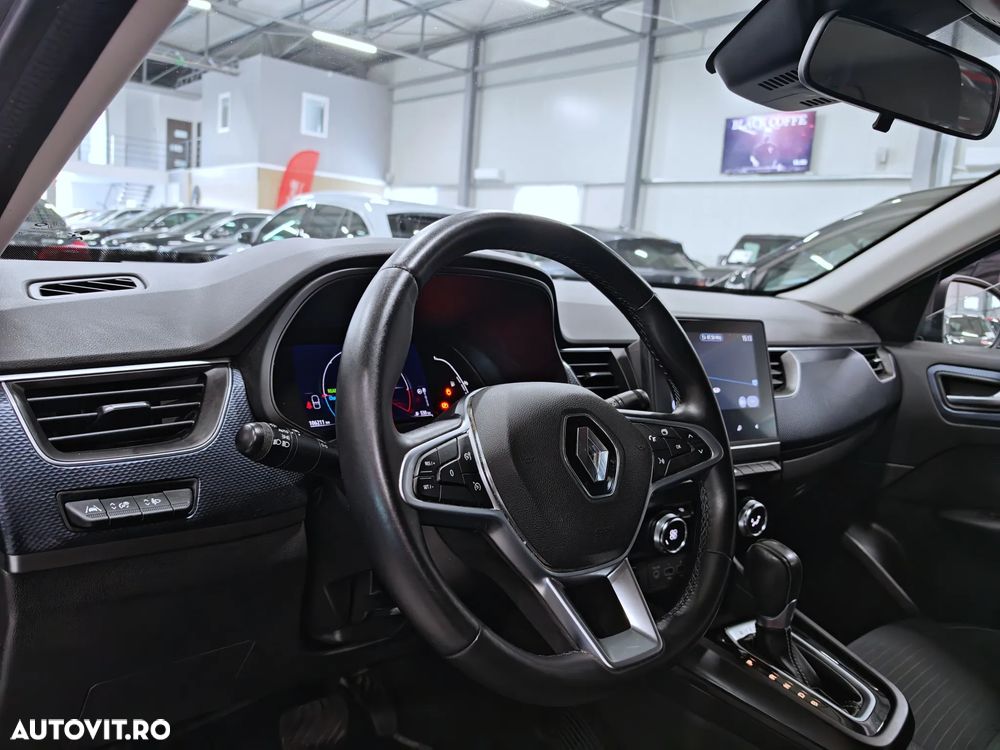 Renault Arkana E-TECH Zen - 8