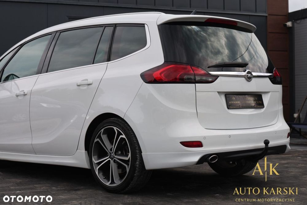 Opel Zafira - 18