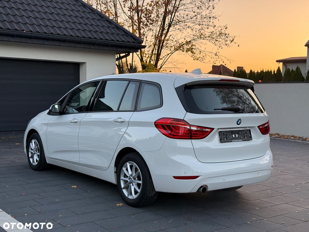 BMW Seria 2 - 10