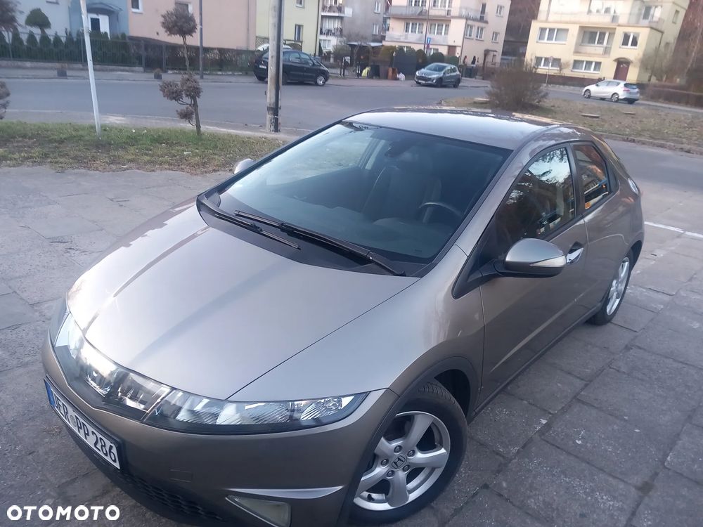 Honda Civic 1.4 i-VTEC Comfort - 1