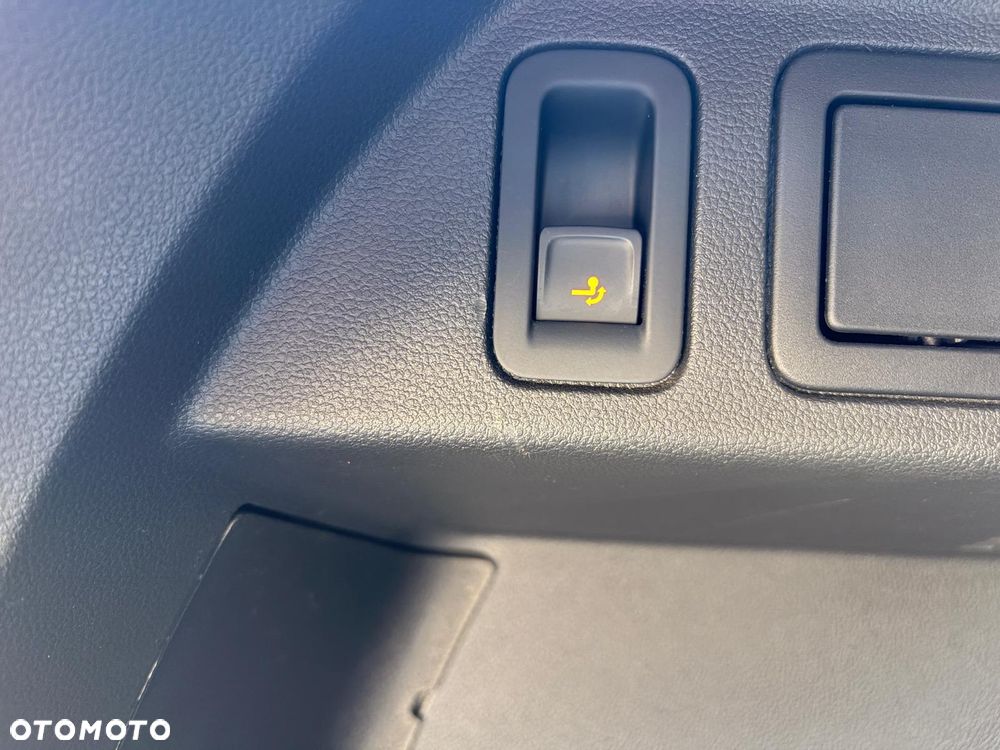 Volkswagen Tiguan - 8