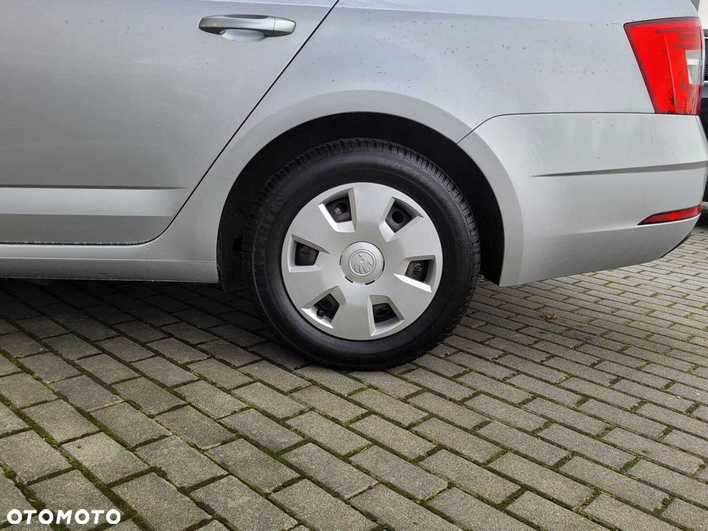Skoda Octavia - 10