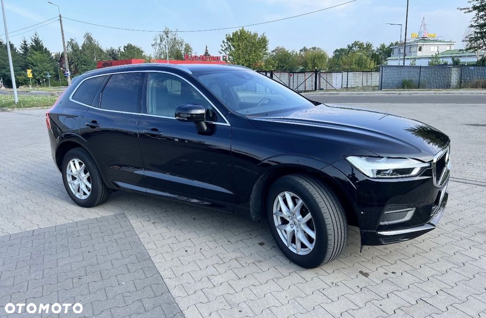 Volvo XC 60 D4 AWD Momentum - 1