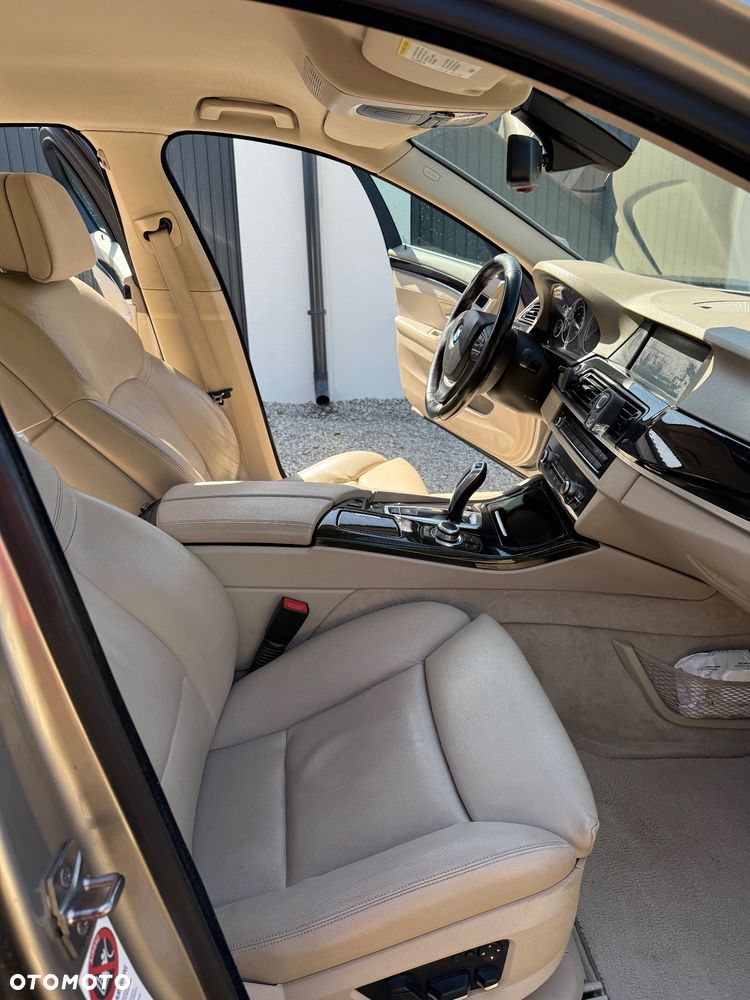BMW Seria 5 520d - 9