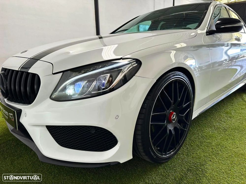 Mercedes-Benz C 220 d AMG Line - 4