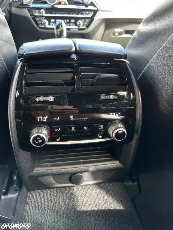 BMW Seria 5 - 33