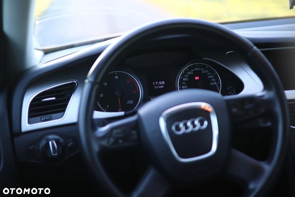 Audi A4 - 12