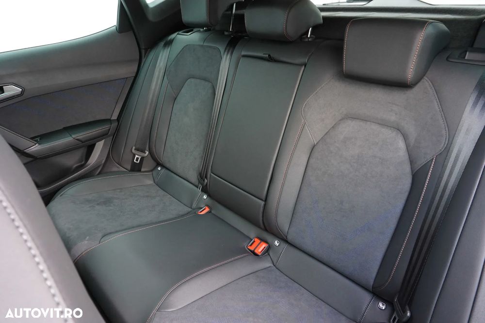 Cupra Formentor 1.5 eTSI DSG7 MHEV - 30