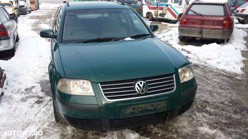 Dezmembram Volkswagen Passat 1.9TDI - 1