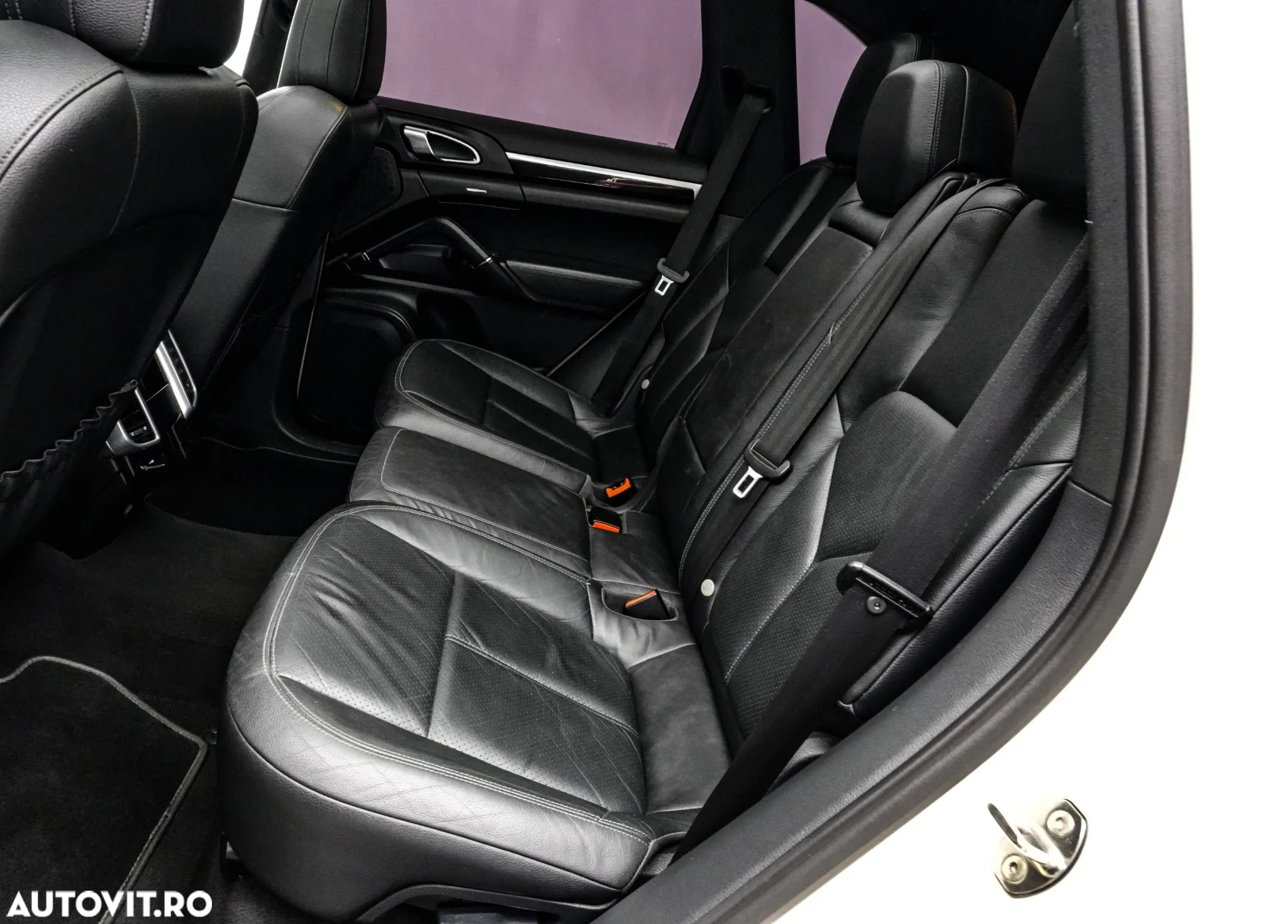 Porsche Cayenne 3.0 L V6 - 14