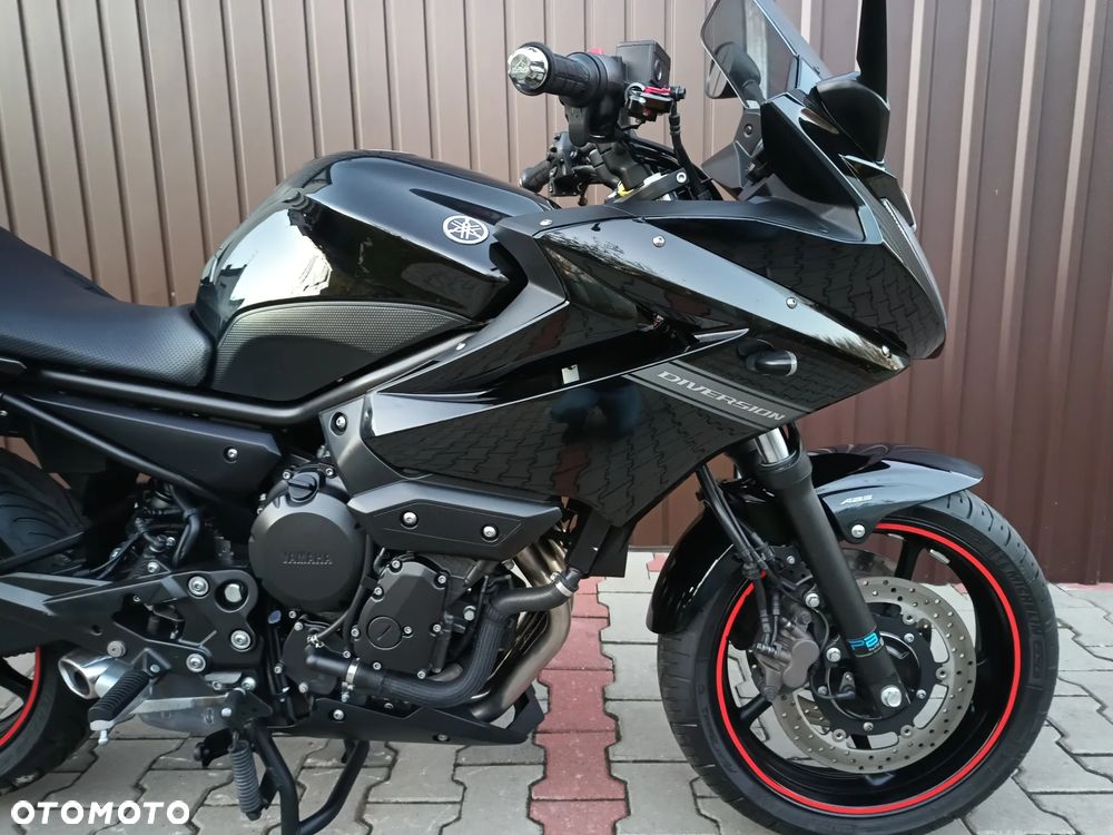 Yamaha XJ - 11