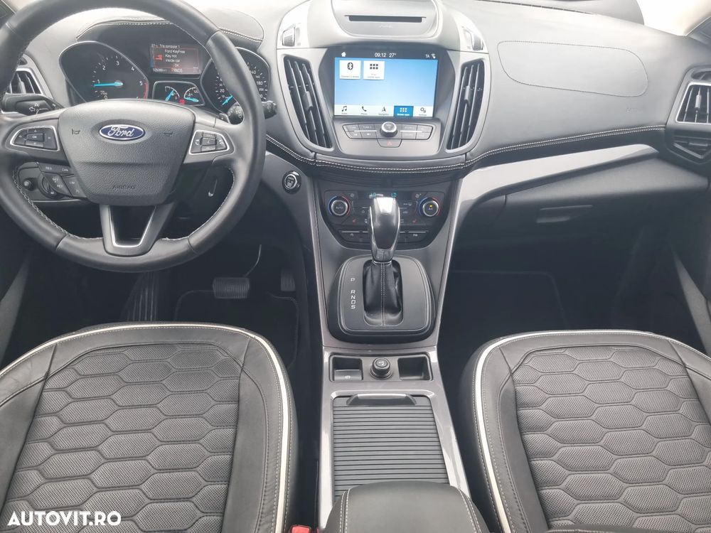 Ford Kuga 2.0 TDCi 4x4 Aut. Vignale - 10