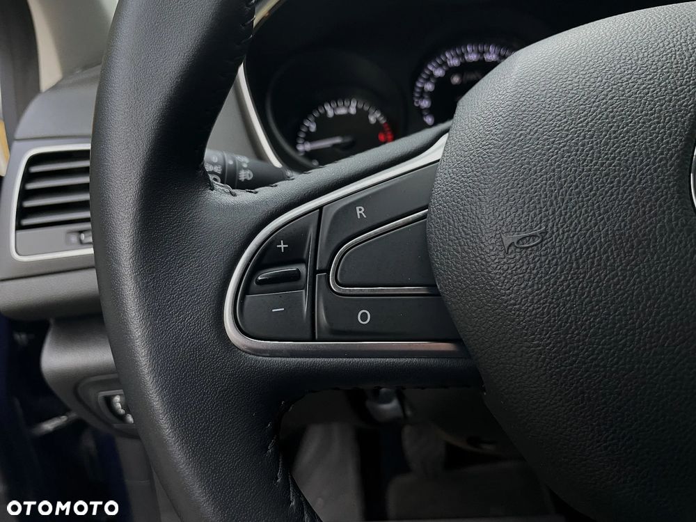 Renault Megane TCe 140 GPF LIMITED - 24