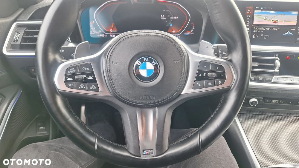 BMW Seria 3 320d xDrive M Sport Shadow - 12
