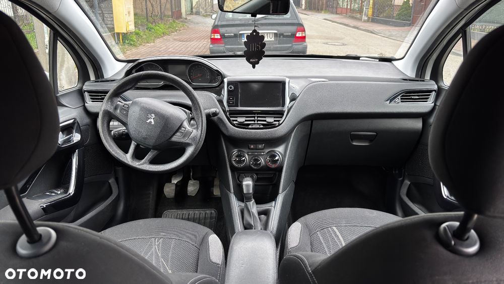 Peugeot 208 1.4 HDi Active - 12