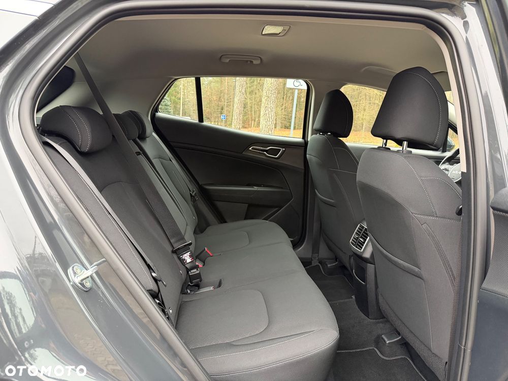 Kia Sportage 1.6 CRDI 2WD Eco-Dynamics+ (48V M-H) SPIRIT - 30