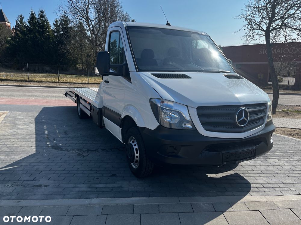 Mercedes-Benz Sprinter - 2