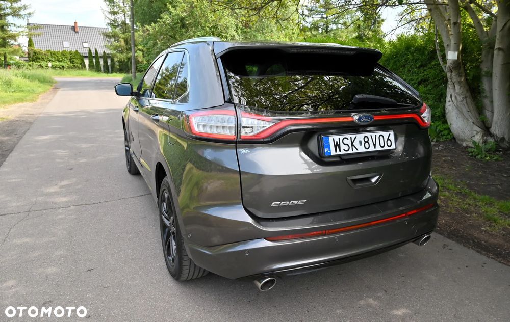 Ford Edge - 18