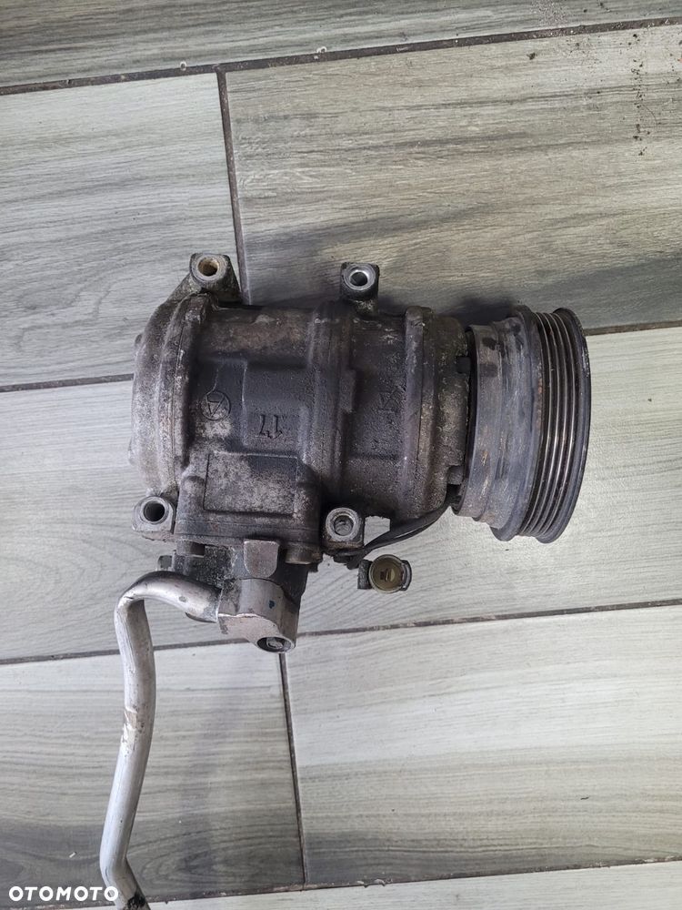 Sprężarka klimatyzacji Land Rover Freelander I  447200-4803 - 2