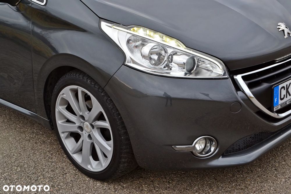 Peugeot 208 BlueHDi 100 GT Pack - 7