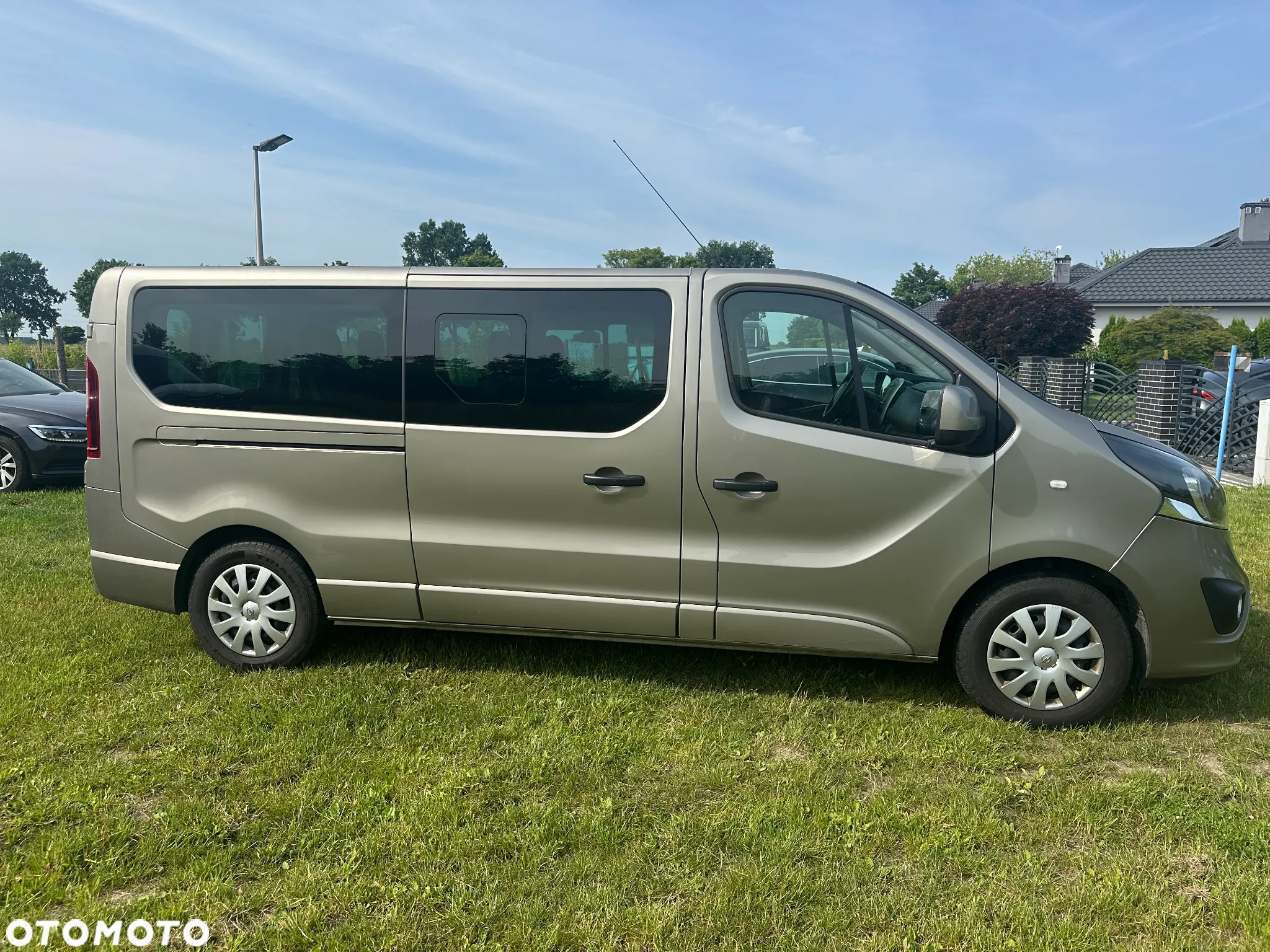 Opel Vivaro L2H1 2.9t Edition Business - 7