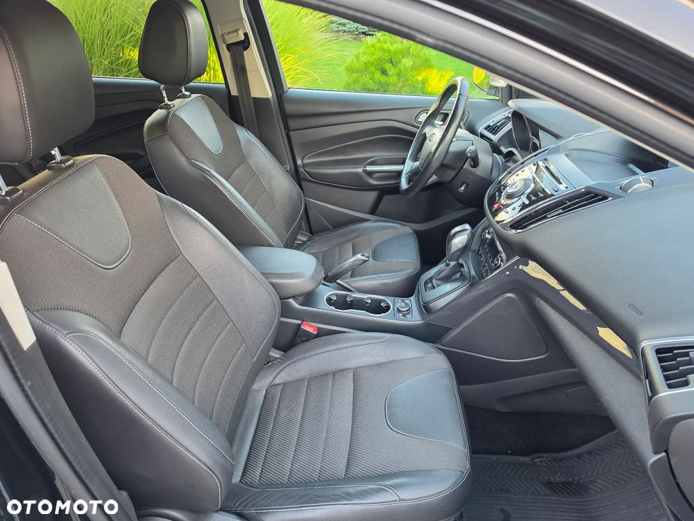 Ford Kuga 2.0 TDCi 4WD Titanium - 5